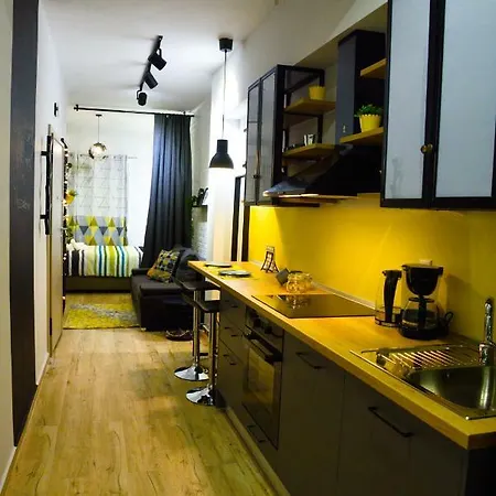 La Vie Boheme Central Apartment *